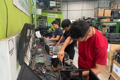 Instituto Descarte Correto transforma vidas há décadas com inclusão digital e sustentabilidade na Amazônia