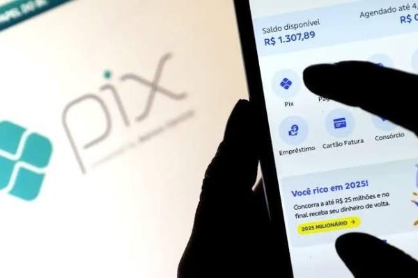 Pix no exterior avança com novas regras e parcerias