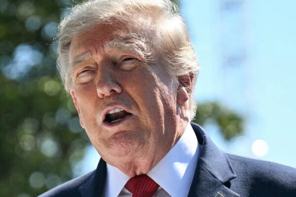 Desaprovação de Trump chega a 65%, maior número do governo, diz pesquisa