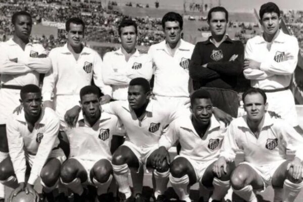 Santos: o melhor time do mundo ontem. A luta para não cair hoje