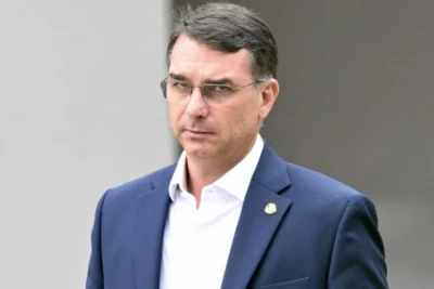 STF nega realização de buscas em endereço ligado a Flávio Bolsonaro