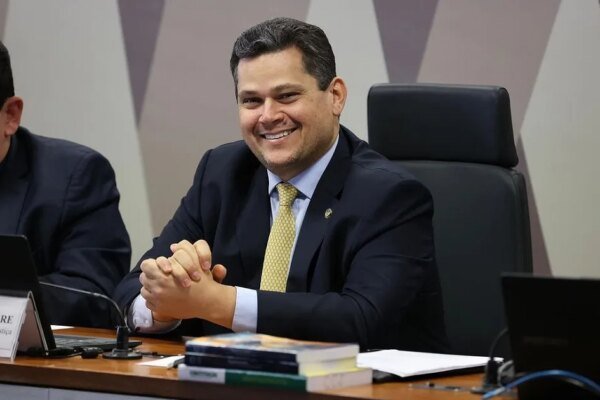 ‘Não sei de nada’, diz Alcolumbre sobre pedido de Moraes para investigar Mendonça