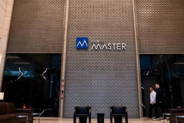 Desembargador beneficiou Master 6 meses antes de sua mulher fechar contrato com Vorcaro