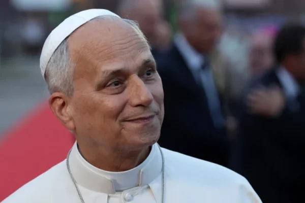 Papa Leão XIV diz que extrema direita não é expressão autêntica do cristianismo