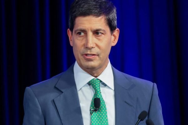 Crédito mais caro: temor global de inflação e dívida faz investidores venderem títulos