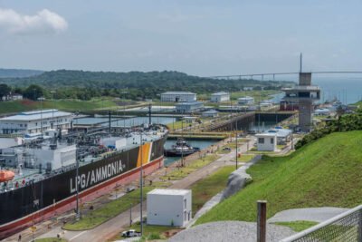 Seca, tráfego restrito e disputa por vagas: os desafios da nova chefe do Canal do Panamá