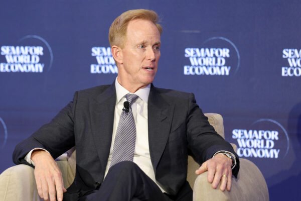 Mattel troca CEO após era ‘Barbie’ e escolhe chefe da Condé Nast para o cargo