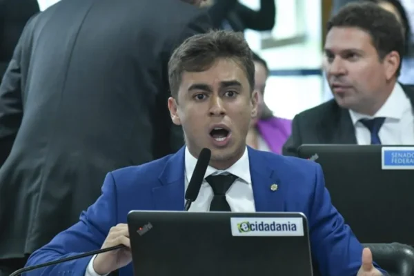 TSE manda Nikolas Ferreira apagar publicação que associa Lula a crimes contra crianças