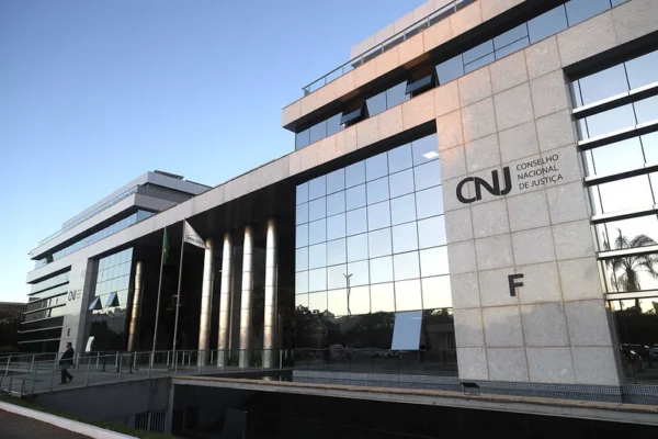 CNJ manda devolver R$ 2,36 bi em precatórios e revela saque proibido ligado à ‘Turma do KN’
