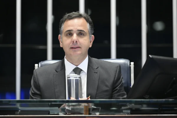 Senado aprova indicação de Rodrigo Pacheco como ministro do TCU