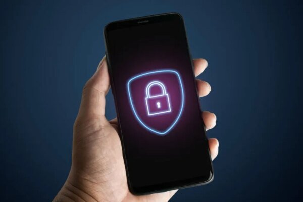 Após megaoperação contra celulares roubados, saiba como se proteger