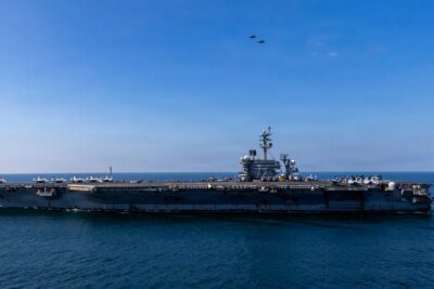 Centcom nega ataque do Irã a dois navios e diz ter destruído 10 petroleiros