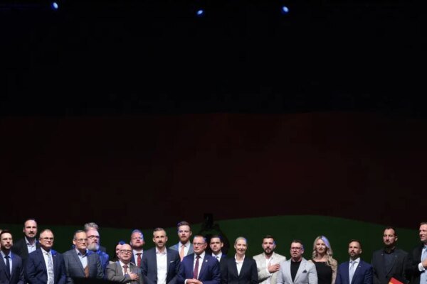 Partido de extrema direita vence eleição regional em estado alemão