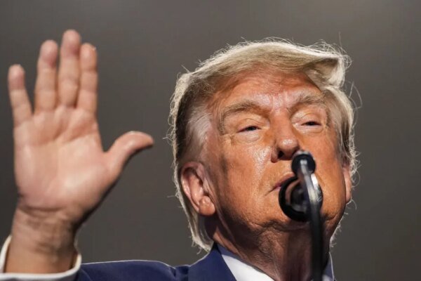 Trump volta a dizer que pagamento de US$ 5 mil para adultos vai acontecer