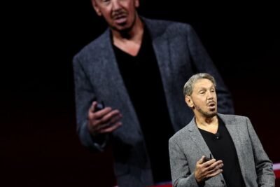 Fundador da Oracle cancela venda de US$ 7,5 bilhões de suas ações após críticas