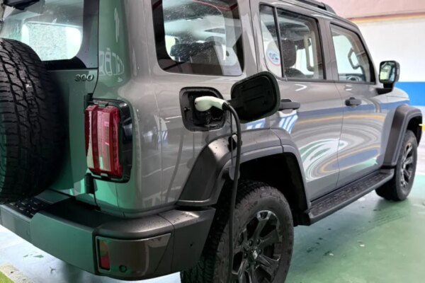 Carros eletrificados chegam à marca de 1 milhão de unidades no Brasil