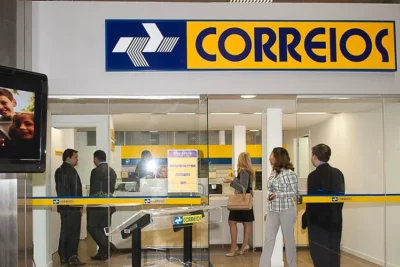 Correios acionam TST após trabalhadores rejeitarem proposta e decidirem manter greve