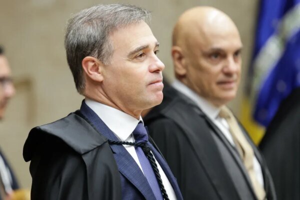 Análise: Entorno de Mendonça aposta em vitória contra Moraes no STF