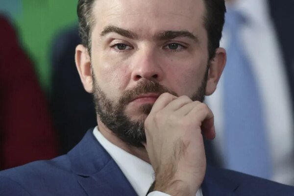 Crise no STF prejudica economia e gera instabilidade no país, diz Durigan