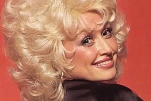Músicas de Dolly Parton aumentam mais de 1.100% nos streams após morte