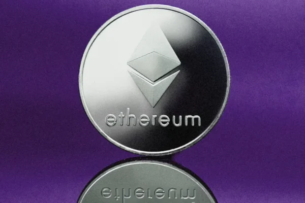 Ethereum cansou de ser só uma blockchain. Agora quer ser o computador mundial criptográfico
