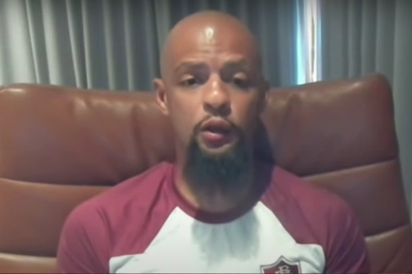 Felipe Melo critica Abel Ferreira após empate com Botafogo: ‘Palmeiras é muito maior que você’