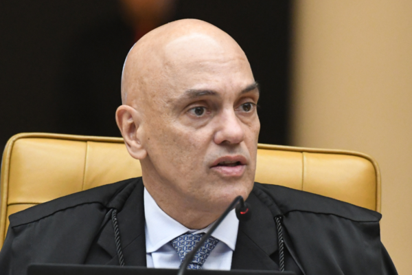 Moraes pede retirada de sigilo de mais um procedimento ligado ao Banco Master