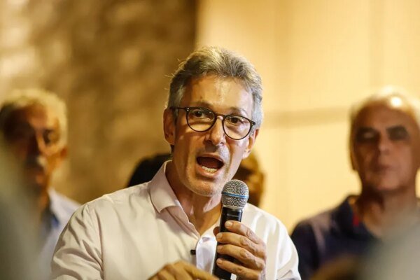 ‘Está muito mais para bandido do que para juiz’, diz Zema sobre ministros do STF