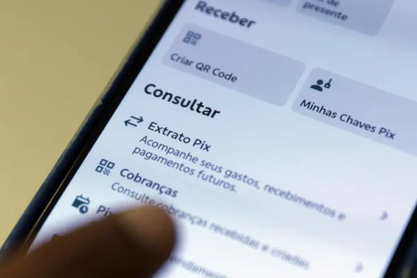 Benefícios da proibição das bets já são sentidos e volume de pix cai 10% em uma semana
