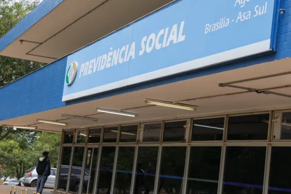 INSS paga benefícios de setembro a partir desta quinta (24); veja datas