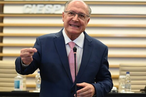 Alckmin diz que remoção de posts sobre Nossa Senhora era ‘censura prévia’ de Mendonça