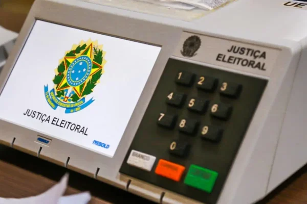 Urnas eletrônicas exibirão barra de progresso para orientar ordem de votação