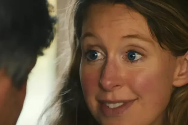‘You Can See Everything’: tudo sobre o polêmico documentário de Elizabeth Holmes