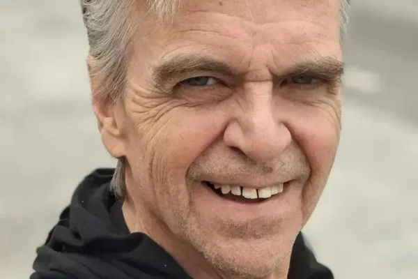 Morre ator de “Pânico”, C.W. Morgan, aos 72 anos, diz site