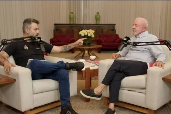 Lula diz ter falado 3 vezes com Fachin sobre crise no STF; condução do caso ‘não foi correta