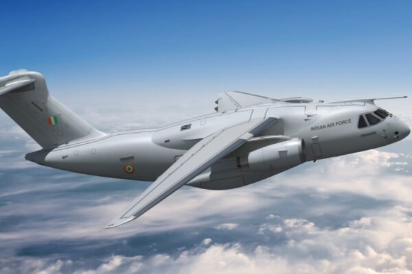 Embraer ganha espaço na corrida armamentista global