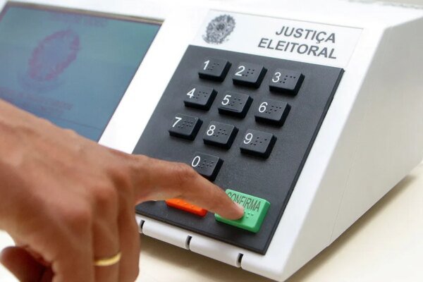 Brasil vai às urnas para eleger presidente, governadores e parlamentares