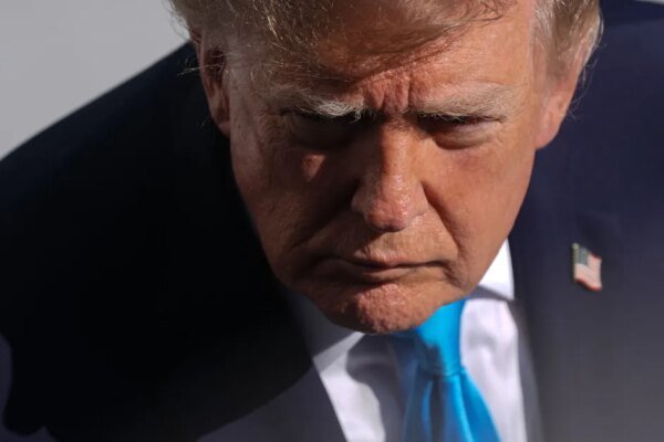 Trump intensifica viagens a estados favoráveis antes das eleições