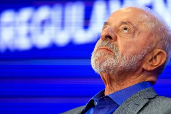 Lula cancela gravação de entrevista com a Record nesta quarta-feira