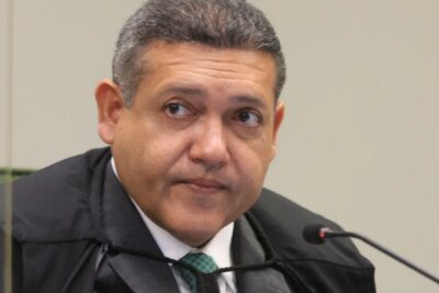 Nunes Marques dá 30 minutos para TRE e PGE se manifestarem sobre extensão da votação