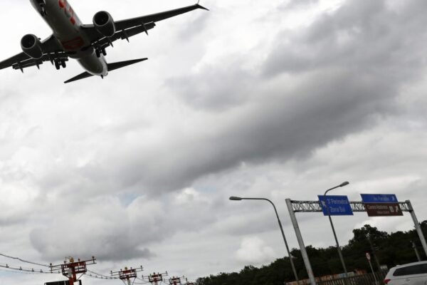 Com alta do querosene de aviação, Gol corta rotas nacionais e internacionais