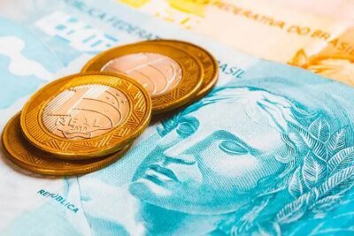 Brasil precisa ajustar rota da dívida pública, diz economista