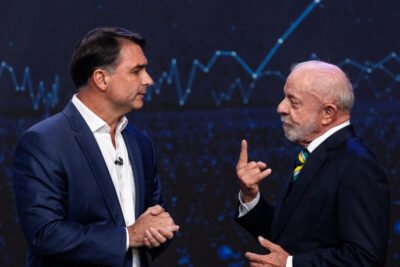 Quando saem as primeiras pesquisas após o debate entre Flávio e Bolsonaro