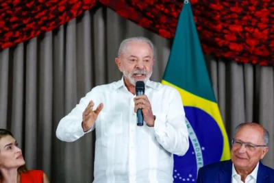 Veja o que Lula pode mudar nas leis trabalhistas em seu quarto governo