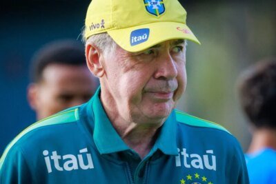 Ancelotti ainda no modo peneira