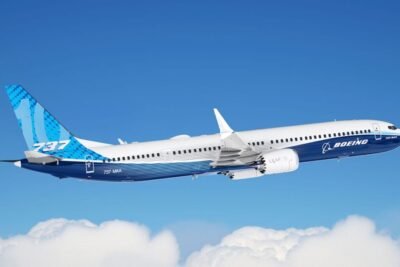 Boeing recebe aval para maior 737 após seis anos de espera e acirra disputa com Airbus