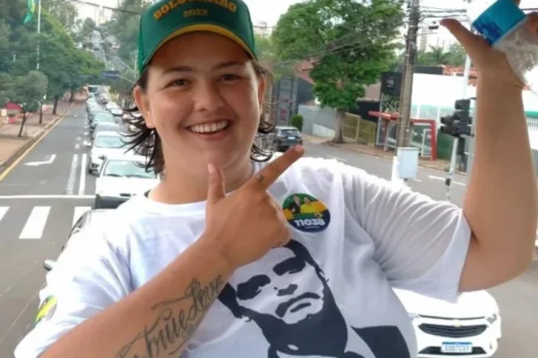 Deputada eleita do PL-Paraná pede que seguidores demitam eleitores do Lula