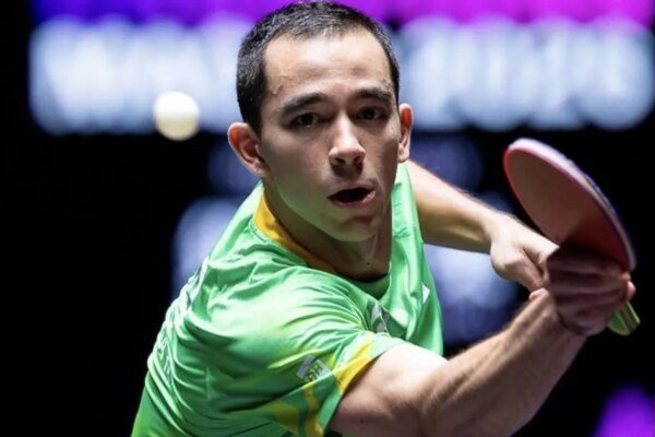 Hugo Calderano tenta superar sua campanha no China Smash 2026