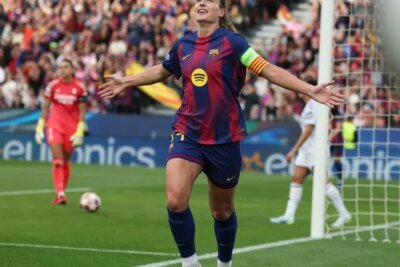 Alexia Putellas vence Bola de Ouro pela terceira vez