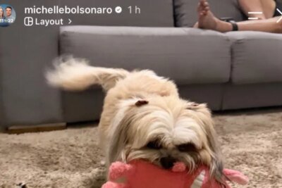 Michelle Bolsonaro posta foto em que aparece Jair Bolsonaro de tornozeleira